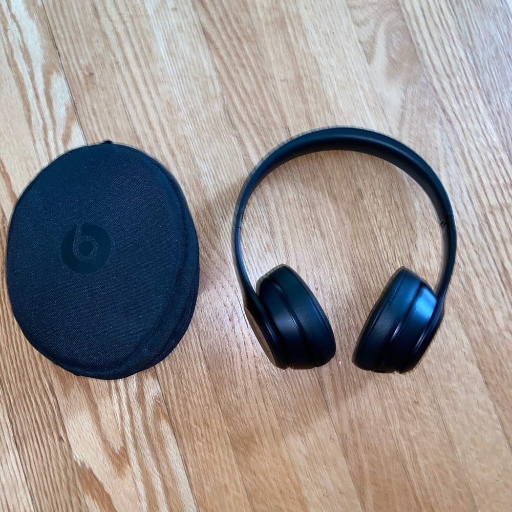 Beats Solo 3 Wireless Headphones